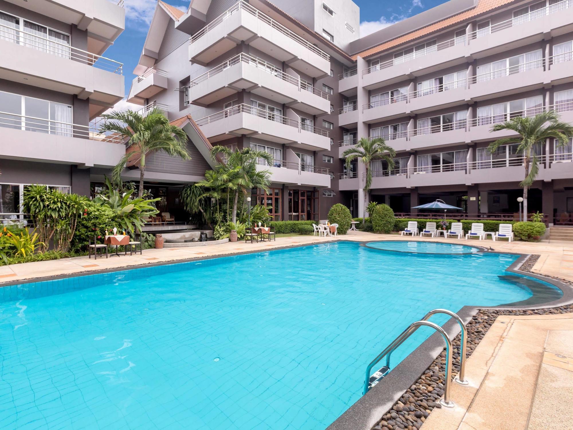 The Holiday Resort Pattaya Eksteriør billede
